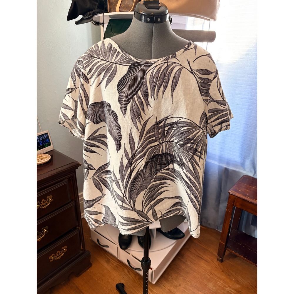 Tahari Blouse 1X White Black Palm Leaf Linen Tropical Coastal Cruise Vacation
